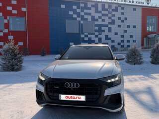 2020 Audi Q8 55 TFSI I (4M), белый, 5299000 рублей, вид 3