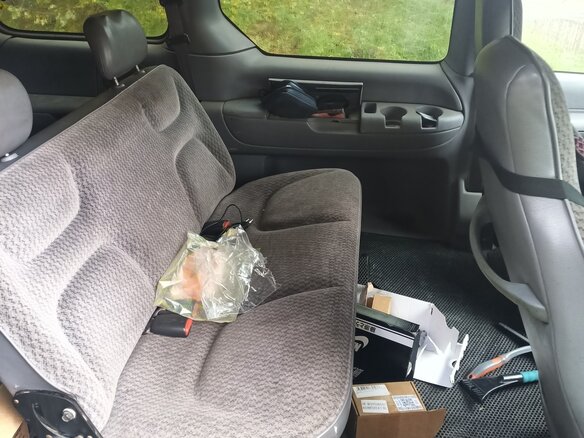 1999 Dodge Caravan III, синий, 90000 рублей - вид 4