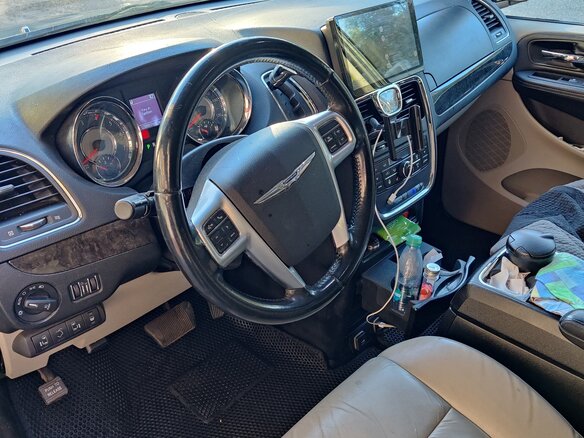 2008 Chrysler Voyager Grand V, чёрный, 2000000 рублей - вид 10