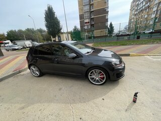 2017 Volkswagen Golf GTI VII, серый, 2500000 рублей, вид 5