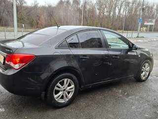 2010 Chevrolet Cruze I, чёрный, 650000 рублей, вид 5