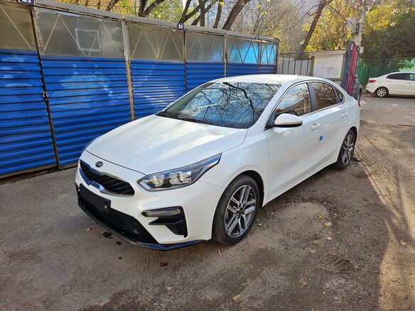2020 Kia K3 II, белый, 2100000 рублей - вид 1