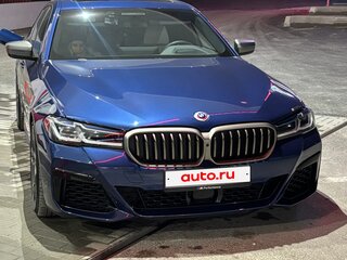 2021 BMW 5 серии M550i xDrive VII (G30/G31/G38) Рестайлинг, синий, 8000000 рублей, вид 1