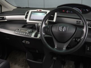 2014 Honda Freed I Рестайлинг, белый, 1280000 рублей, вид 5