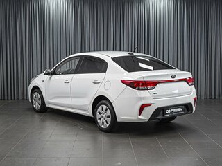 2018 Kia Rio IV, белый, 909000 рублей, вид 2