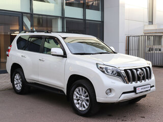 2016 Toyota Land Cruiser Prado 150 Series Рестайлинг 1, белый, 3520000 рублей, вид 3