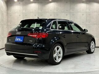 2017 Audi A3 III (8V) Рестайлинг, чёрный, 1112084 рублей, вид 3
