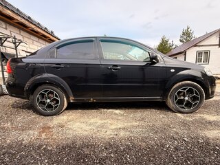 2011 Chevrolet Aveo I Рестайлинг, чёрный, 263000 рублей, вид 3