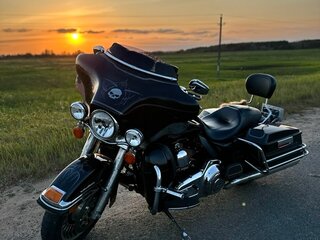 2009 Harley-Davidson Electra Glide, чёрный, 750000 рублей, вид 1