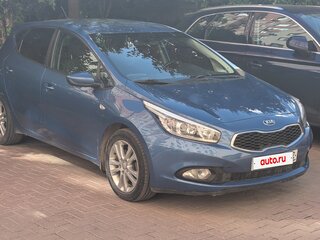 2014 Kia Ceed II, синий, 1050000 рублей, вид 3