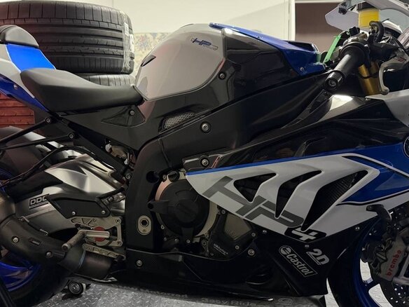 2013 BMW HP4, синий, 1499000 рублей - вид 8