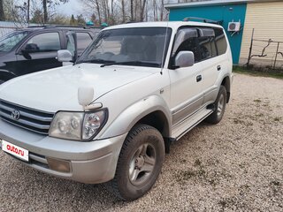 2001 Toyota Land Cruiser Prado 90 Series Рестайлинг, белый, 1000000 рублей, вид 2