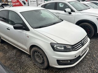 2019 Volkswagen Polo V Рестайлинг, белый, 808000 рублей, вид 2
