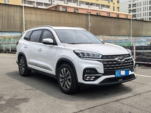 2021 Chery Tiggo 8 I, белый - вид 2