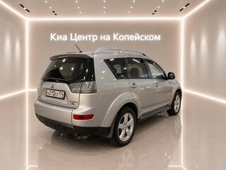 2008 Mitsubishi Outlander II, серебристый, 749000 рублей, вид 3