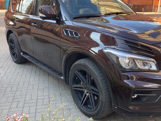 2016 Infiniti QX80 I Рестайлинг, красный, 4000000 рублей, вид 2