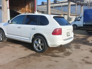 2004 Porsche Cayenne I (955), белый, 650000 рублей, вид 5