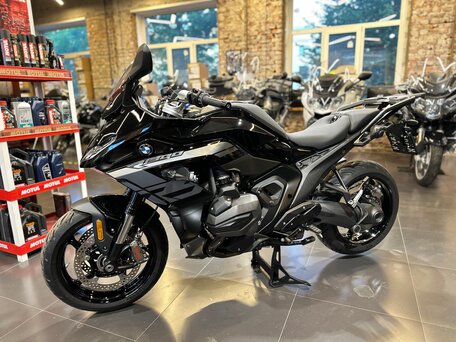 2025 BMW R 1300 RS, чёрный, 2390000 рублей, вид 1
