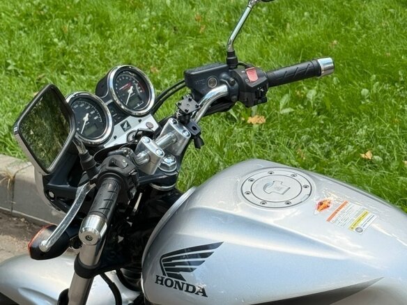 2004 Honda CB 400 Super Four, серебристый, 350000 рублей - вид 12