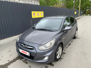 2012 Hyundai Solaris I, чёрный, 690000 рублей, вид 2