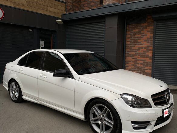 2013 Mercedes-Benz C-Класс 180 III (W204) Рестайлинг, белый - вид 4