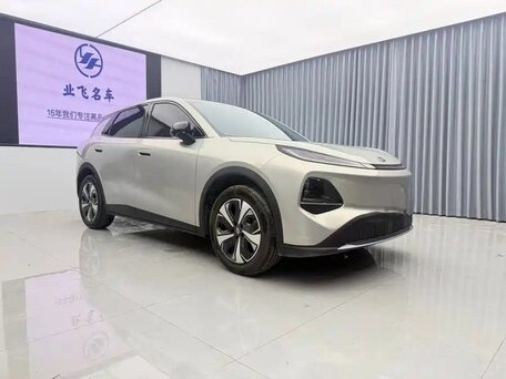 2026 Changan Qiyuan Q05 51.9 kWh II, серебристый, 1868008 рублей, вид 3