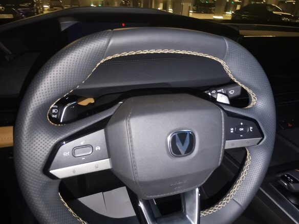 2023 Changan UNI-V I, чёрный, 2450000 рублей - вид 3