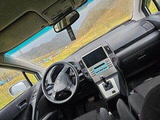 2007 Toyota Corolla Verso I Рестайлинг 2, серебристый, 888888 рублей, вид 5