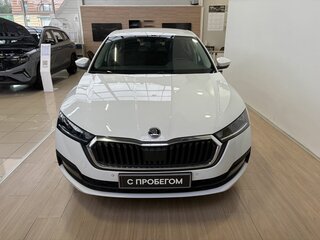 2021 Skoda Octavia IV (A8), белый, 2259000 рублей, вид 4