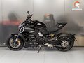 2023 Ducati Diavel V4, чёрный, 2577382 рублей - вид 3