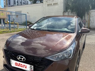 2022 Hyundai Solaris II Рестайлинг, коричневый, 2250000 рублей, вид 2