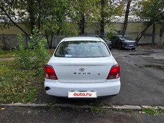 2002 Toyota Echo, белый, 290000 рублей, вид 4