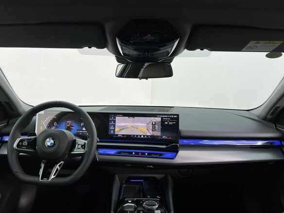 2025 BMW 5 серии Long 530Li xDrive VIII (G60/G61/G68), чёрный, 8400000 рублей - вид 6