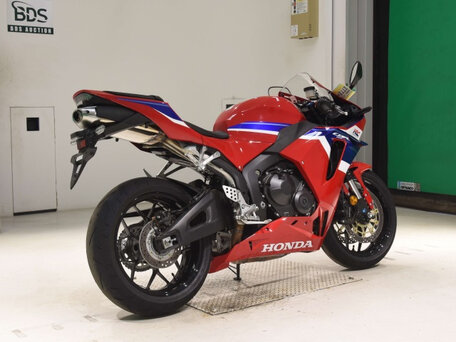 2024 Honda CBR 600RR, красный, 1200000 рублей, вид 5