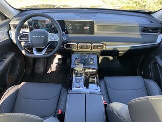 2026 Jetour X70+ I Рестайлинг, серый, 3099000 рублей, вид 5