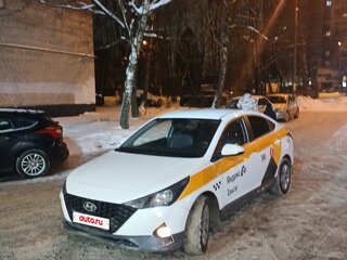 2021 Hyundai Solaris II Рестайлинг, белый, 1280000 рублей, вид 3
