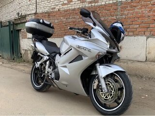 2002 Honda VFR 800, серебристый, 420000 рублей, вид 1