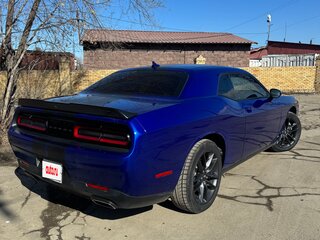 2021 Dodge Challenger III Рестайлинг 2, синий, 4950000 рублей, вид 5