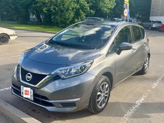 2019 Nissan Note II Рестайлинг, серый, 920000 рублей, вид 1