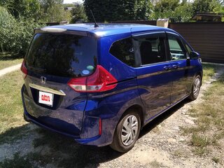 2018 Honda Freed II, синий, 1600000 рублей, вид 4
