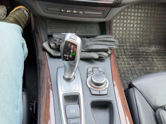 2010 BMW X5 30i II (E70), серебристый, 1950000 рублей - вид 19