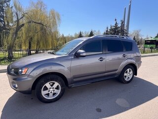 2009 Mitsubishi Outlander II Рестайлинг, серый, 1000000 рублей, вид 4