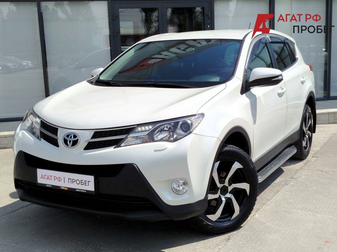 Открыть фотографии: Toyota RAV4 IV (XA40)