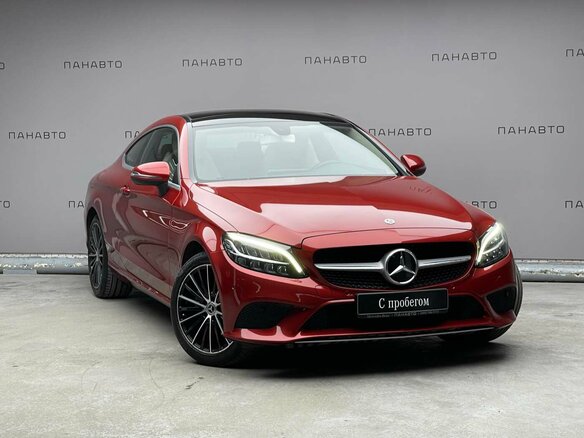 2018 Mercedes-Benz C-Класс 200 IV (W205) Рестайлинг, красный, 4000000 рублей - вид 3
