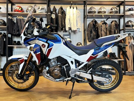 2020 Honda CRF 1100L Africa Twin, белый, 1550000 рублей, вид 4
