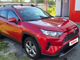2022 Toyota RAV4 V (XA50), красный, 4290000 рублей, вид 3