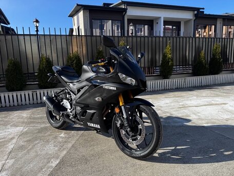 2019 Yamaha YZF-R3, чёрный, 550000 рублей, вид 1