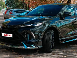 2020 Toyota Harrier IV (XU80), чёрный, 4300000 рублей, вид 4