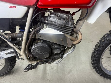 1990 Honda XLR, красный, 199999 рублей, вид 5