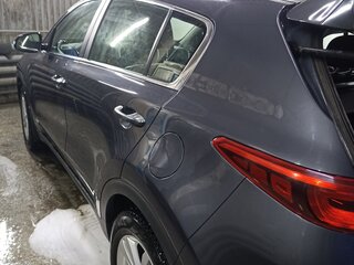 2018 Kia Sportage IV Рестайлинг, серый, 2050000 рублей, вид 5